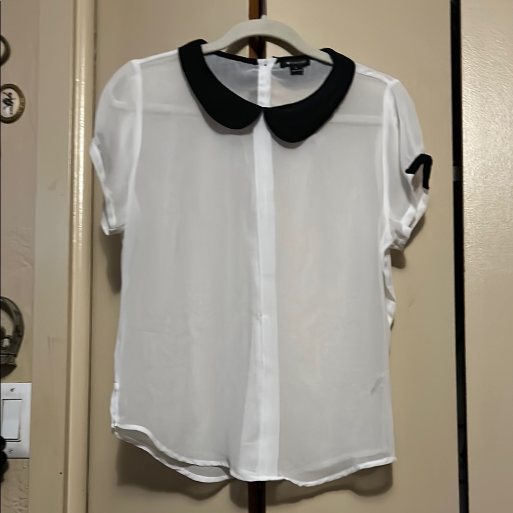 Women's White and Black Collared Top